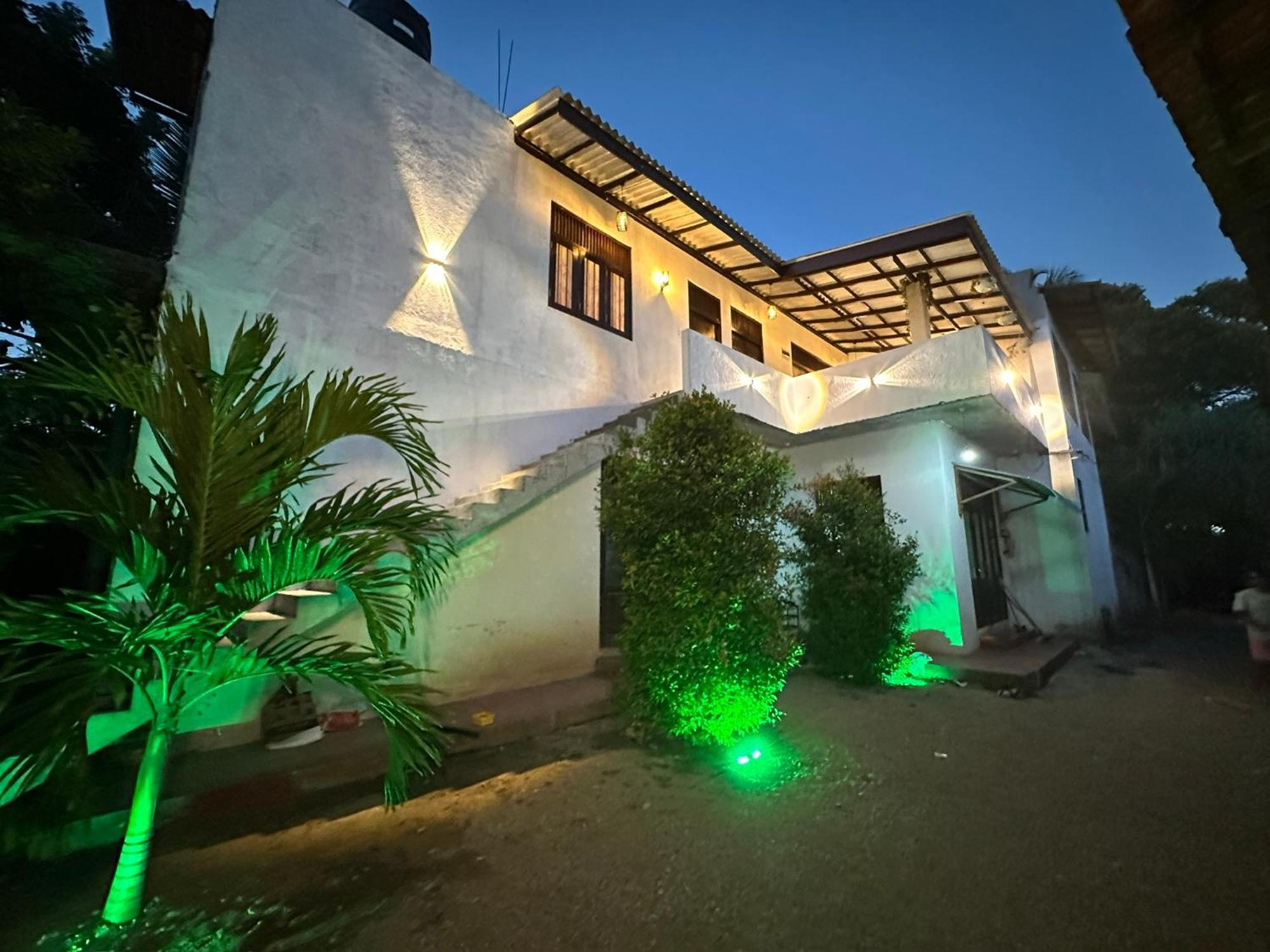 Sunliya Resort Тангалле Екстер'єр фото
